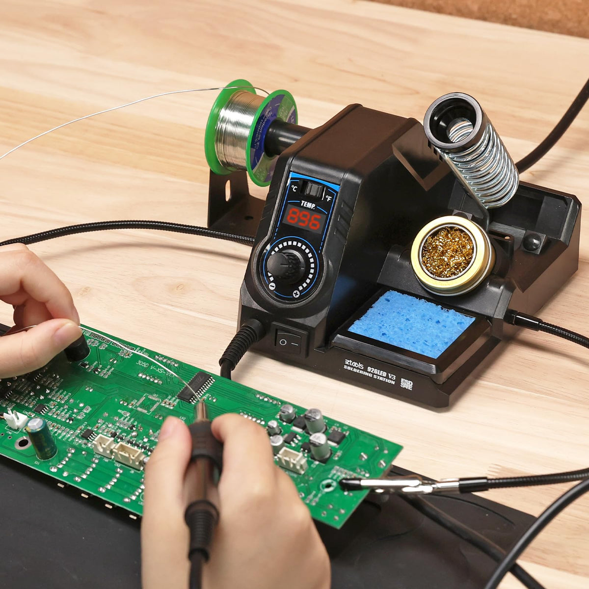 926LED V3 Soldering Station Iron Kit real usage | Smaronics