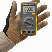 fluke 106 digital multimeter cat iii 600v feature close up view | Smar