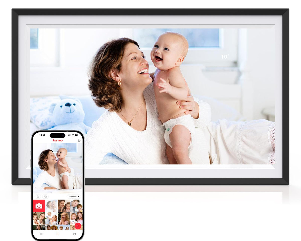 Frameo Digital Picture Frame with WiFi front angle | Smaronics