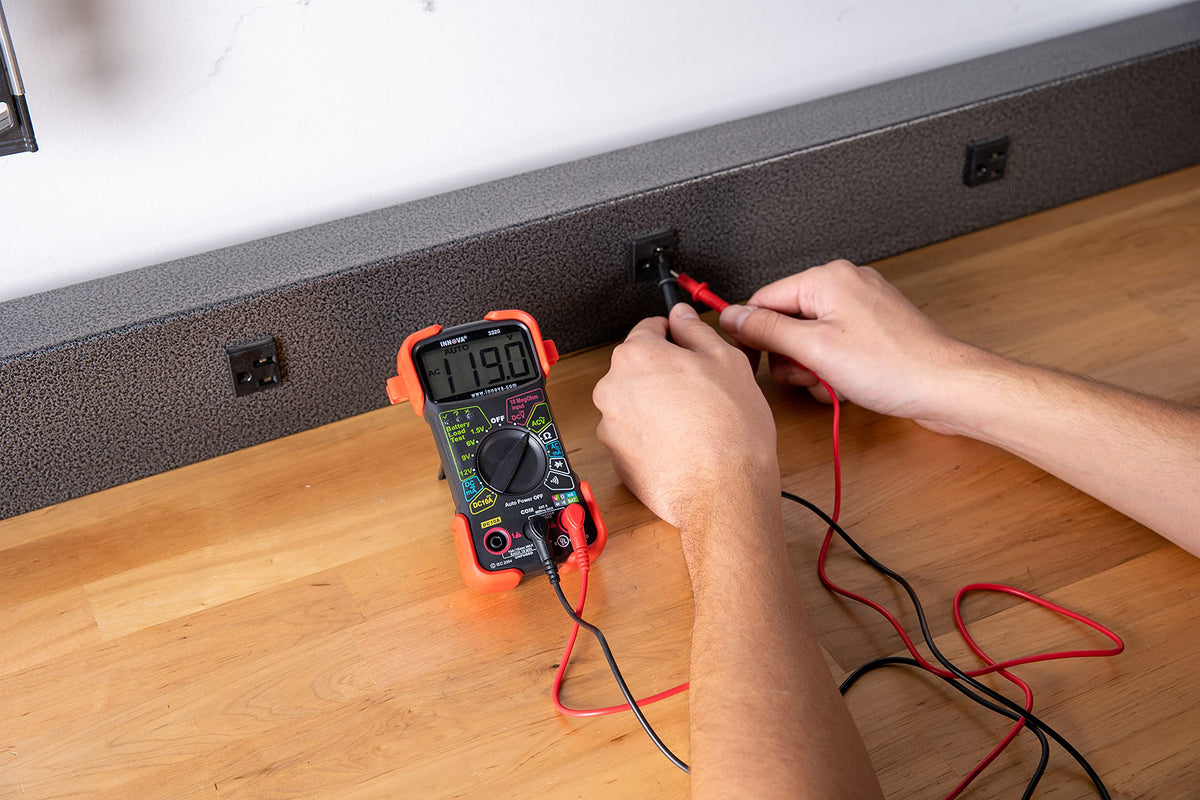innova 3320 auto ranging digital multimeter feature close up view | Sm