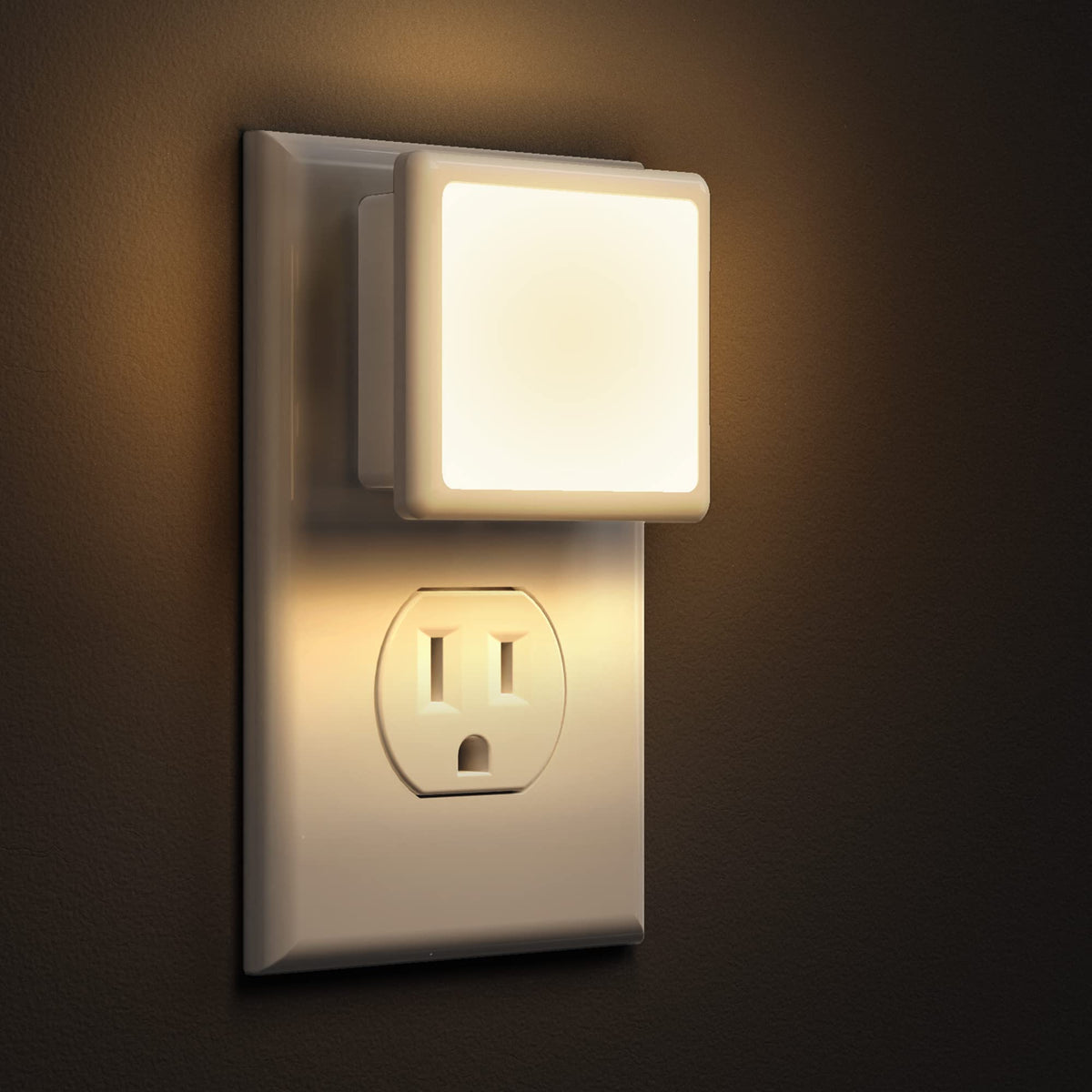 LOHAS 2-Pack LED Night Lights front angle | Smaronics