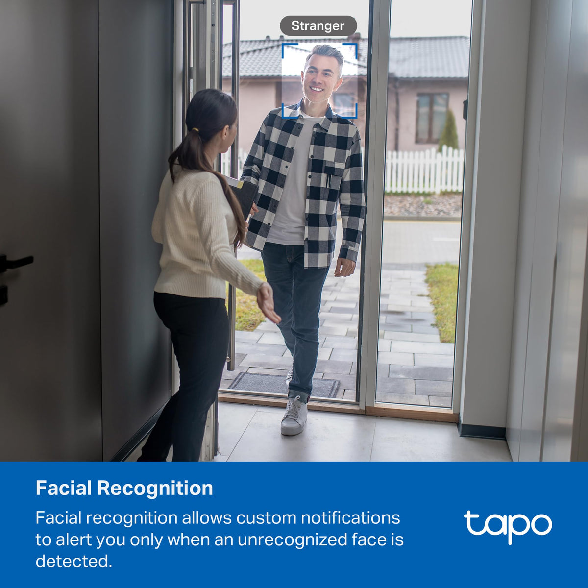 Tapo 4K Indoor Pan/Tilt Wired Security Camera side profile | Smaronics